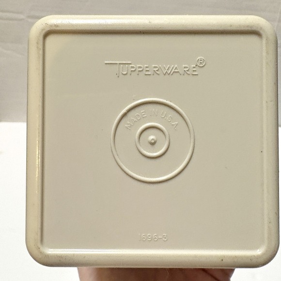 Vintage Tupperware Cheese Keeper Velveeta Block Cracker (3 pc.) 1696 1697 1698 - Picture 6 of 8